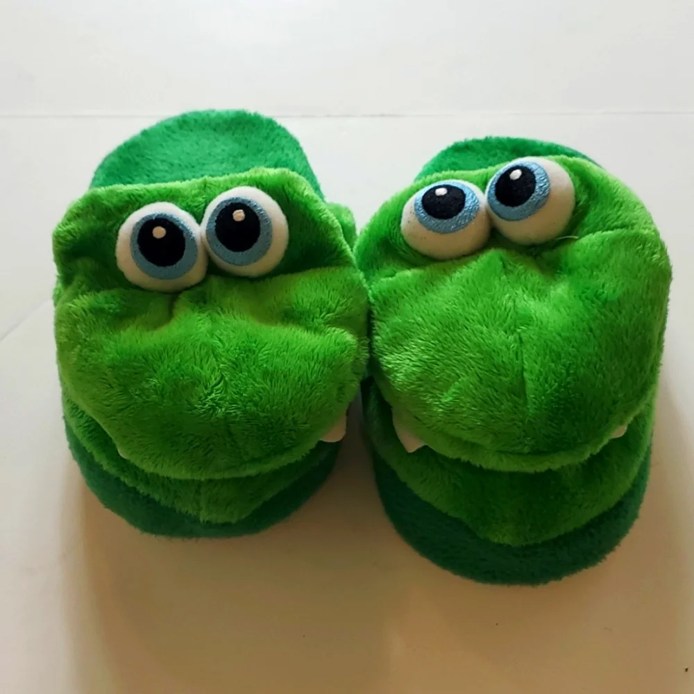 Kids green dragon slip on slippers